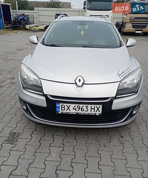 Универсал Renault Megane 2013 в Староконстантинове фото 11 Универсал Renault Megane 2013 в Староконстантинове