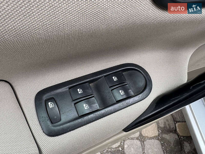 Универсал Renault Megane 2006 в Луцке
