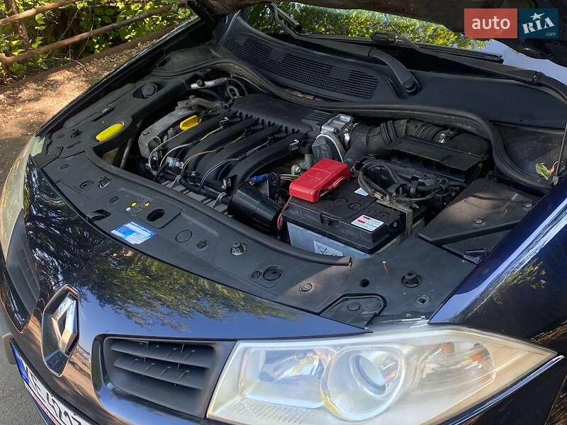 Седан Renault Megane 2007 в Дніпрі фото 30 Седан Renault Megane 2007 в Дніпрі