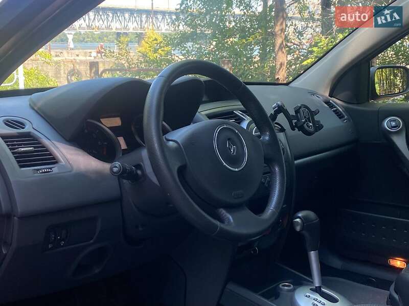 Седан Renault Megane 2007 в Дніпрі фото 21 Седан Renault Megane 2007 в Дніпрі