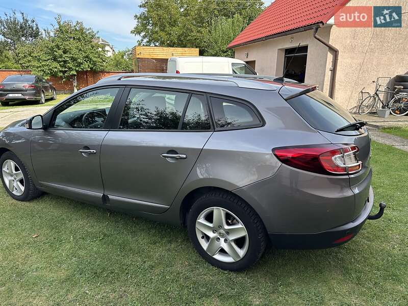 Універсал Renault Megane 2014 в Івано-Франківську