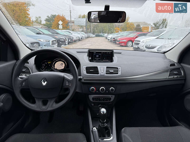 Хэтчбек Renault Megane 2015 в Полтаве