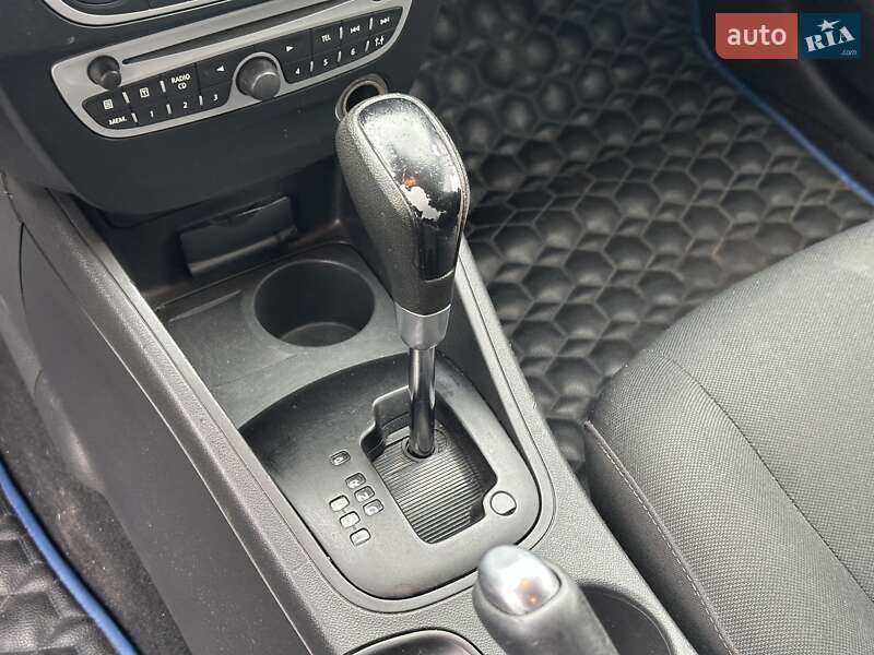 Хэтчбек Renault Megane 2011 в Киеве