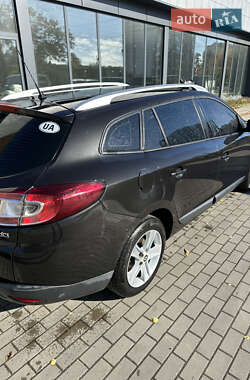 Универсал Renault Megane 2010 в 
