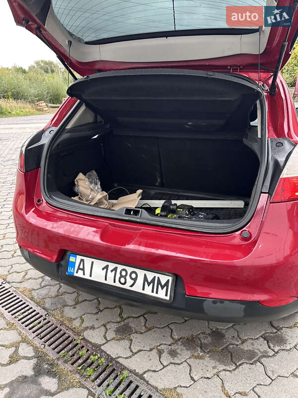 Хетчбек Renault Megane 2009 в Львові фото 6 Хетчбек Renault Megane 2009 в Львові