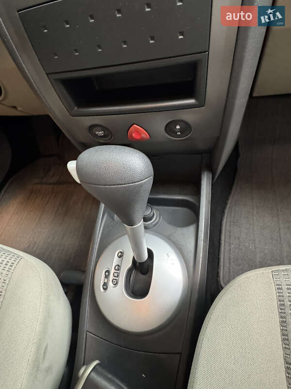 Седан Renault Megane 2008 в Киеве