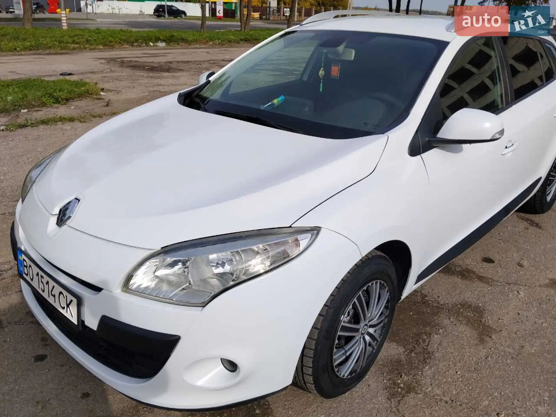 2010 Renault Megane - мініатюра 2