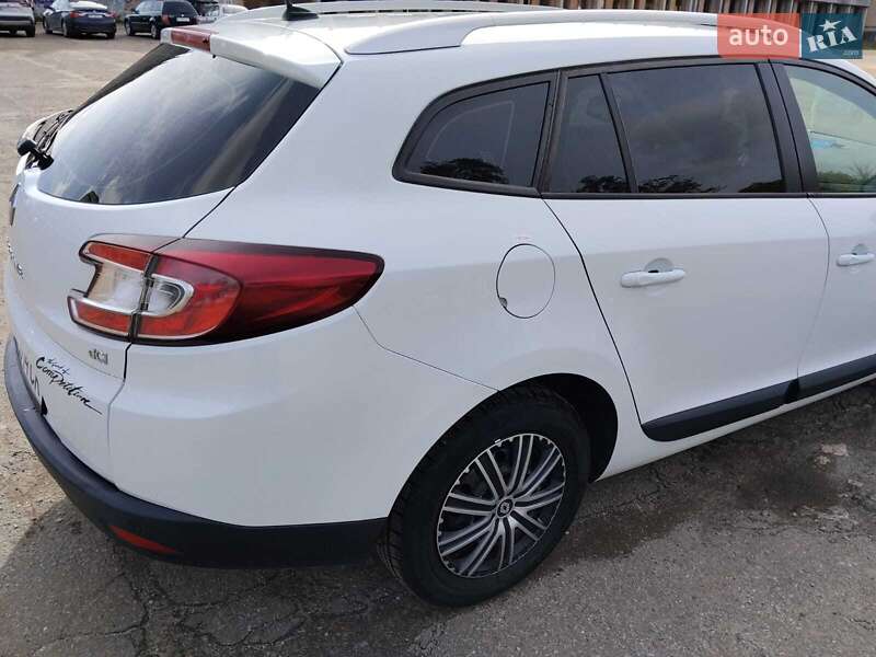 Універсал Renault Megane 2010 в Тернополі фото 7 Універсал Renault Megane 2010 в Тернополі