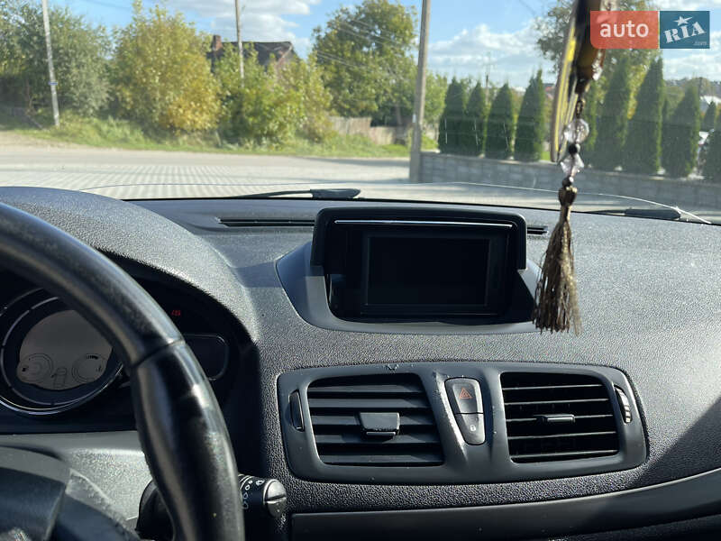 Универсал Renault Megane 2014 в Черновцах