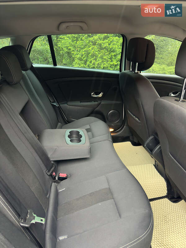 Универсал Renault Megane 2009 в Черновцах фото 12 Универсал Renault Megane 2009 в Черновцах