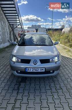Седан Renault Megane 2003 в 