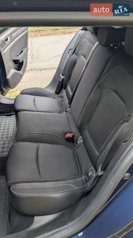 Универсал Renault Megane 2017 в Каменке фото 14 Универсал Renault Megane 2017 в Каменке