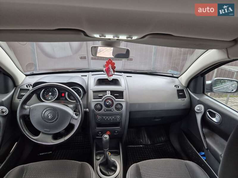 Универсал Renault Megane 2005 в Луцке фото 6 Универсал Renault Megane 2005 в Луцке