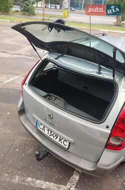 Універсал Renault Megane 2005 в  фото 41 Універсал Renault Megane 2005 в