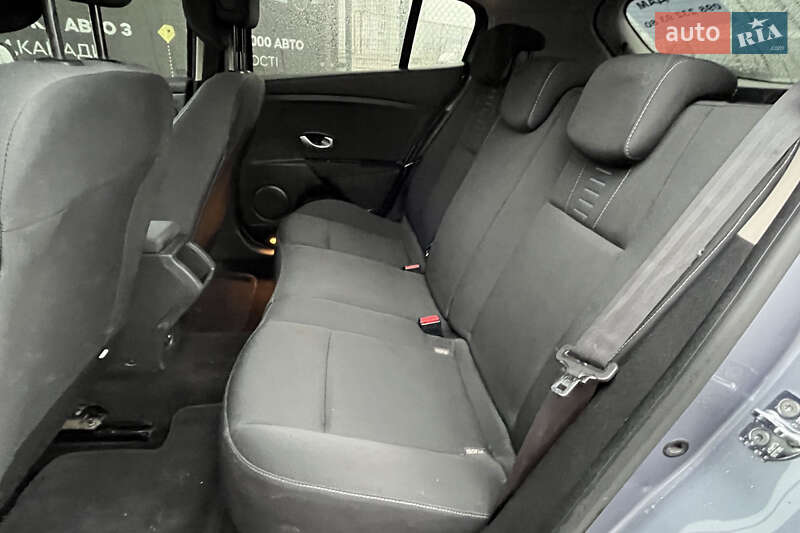 Хетчбек Renault Megane 2009 в Стрию