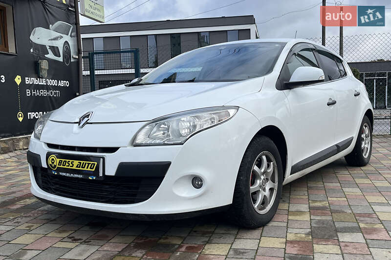 Хетчбек Renault Megane 2011 в Стрию фото 3 Хетчбек Renault Megane 2011 в Стрию