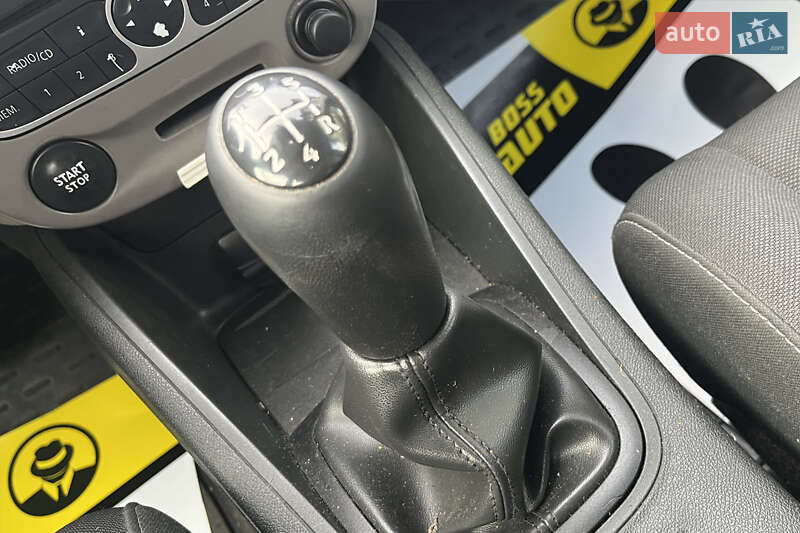 Хетчбек Renault Megane 2011 в Стрию фото 20 Хетчбек Renault Megane 2011 в Стрию