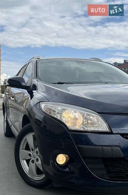 Универсал Renault Megane 2010 в 