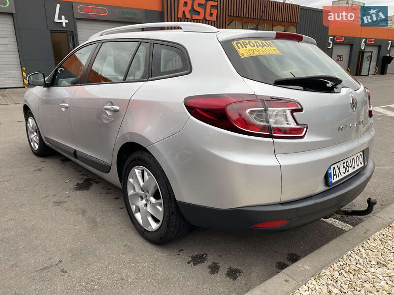 Универсал Renault Megane 2013 в Харькове фото 5 Универсал Renault Megane 2013 в Харькове