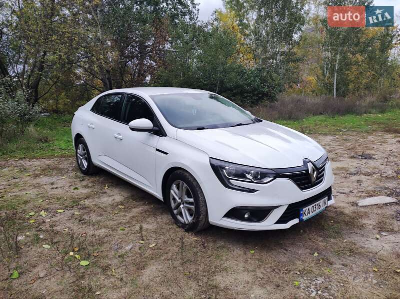 Седан Renault Megane 2017 в Києві фото 5 Седан Renault Megane 2017 в Києві