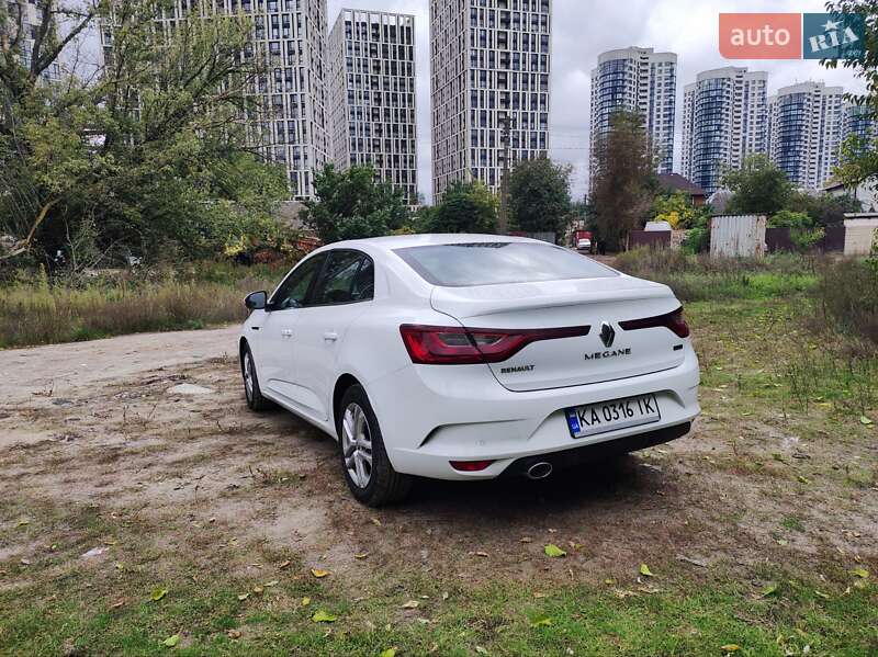 Седан Renault Megane 2017 в Києві фото 7 Седан Renault Megane 2017 в Києві