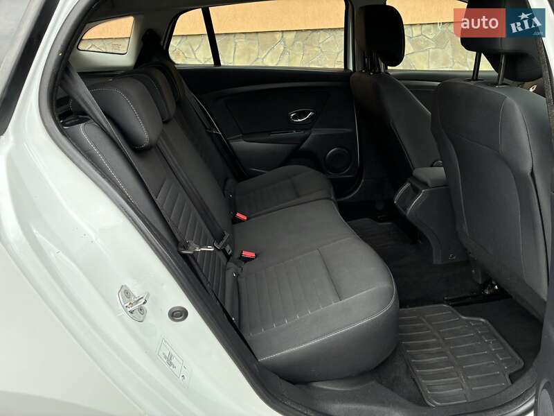 Універсал Renault Megane 2016 в Луцьку фото 24 Універсал Renault Megane 2016 в Луцьку