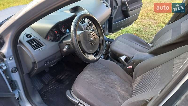 Универсал Renault Megane 2005 в Миргороде фото 6 Универсал Renault Megane 2005 в Миргороде