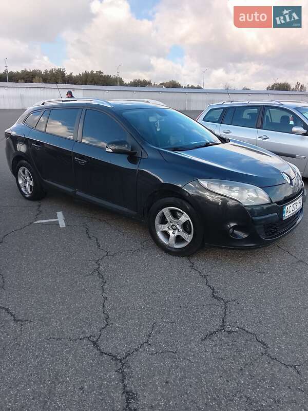 Универсал Renault Megane 2009 в Белогородке