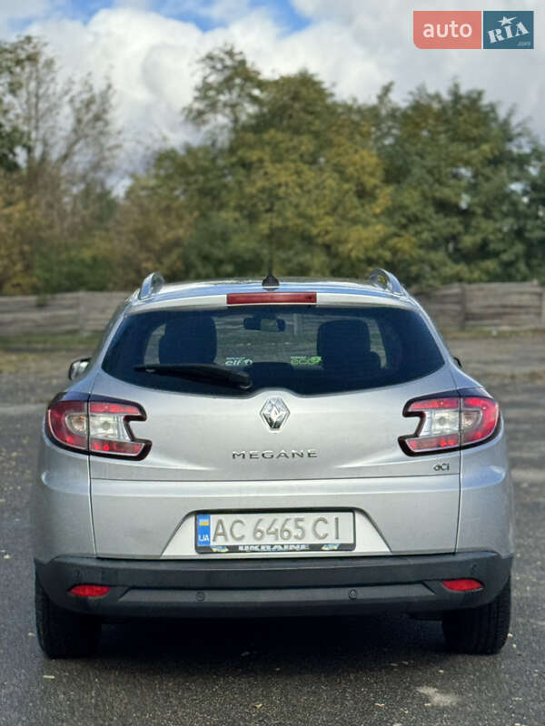 Универсал Renault Megane 2014 в Киеве