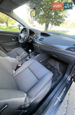 Универсал Renault Megane 2011 в 