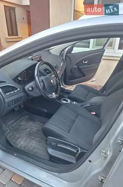 Универсал Renault Megane 2014 в 