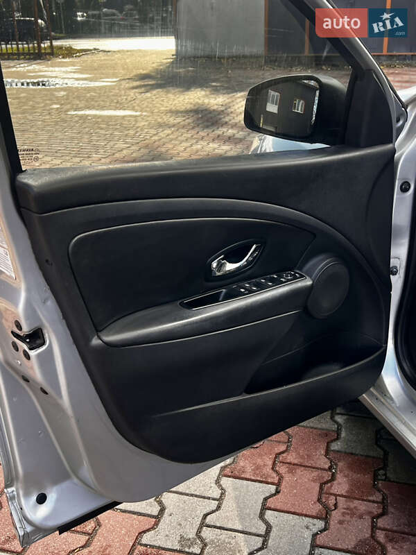 Универсал Renault Megane 2014 в Киеве
