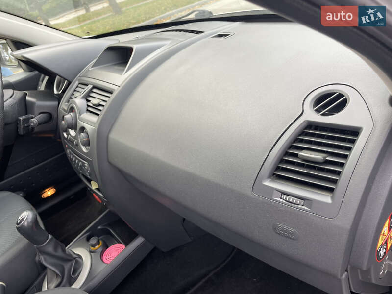 Универсал Renault Megane 2006 в Черкассах фото 16 Универсал Renault Megane 2006 в Черкассах
