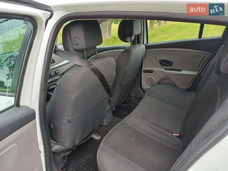 Хетчбек Renault Megane 2010 в Шостці