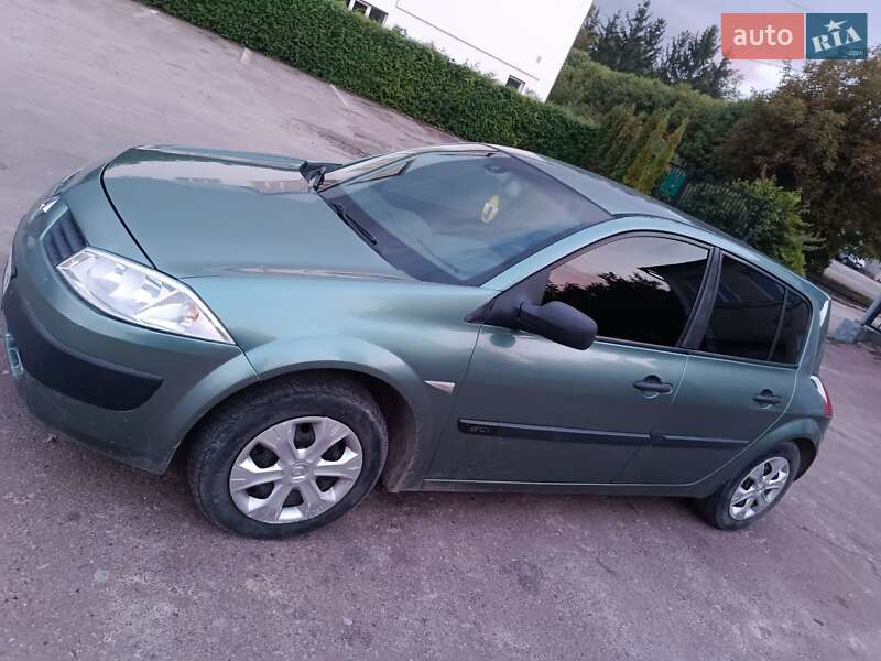 Хэтчбек Renault Megane 2003 в Кременце