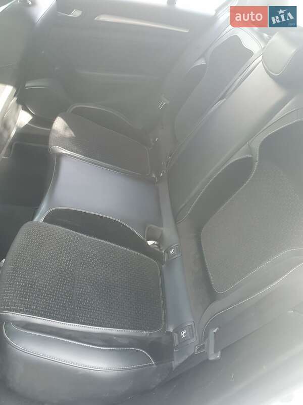 Универсал Renault Megane 2017 в Кременчуге фото 13 Универсал Renault Megane 2017 в Кременчуге