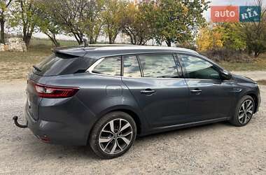 Універсал Renault Megane 2017 в  фото 4 Універсал Renault Megane 2017 в