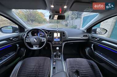 Універсал Renault Megane 2017 в  фото 33 Універсал Renault Megane 2017 в