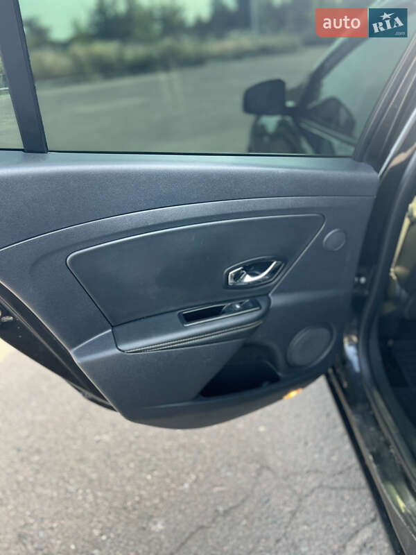 Універсал Renault Megane 2012 в Рівному фото 22 Універсал Renault Megane 2012 в Рівному