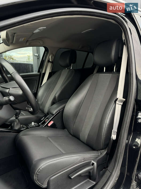 Универсал Renault Megane 2013 в Ровно фото 27 Универсал Renault Megane 2013 в Ровно