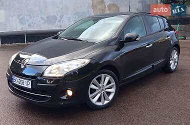 Хетчбек Renault Megane 2010 в 