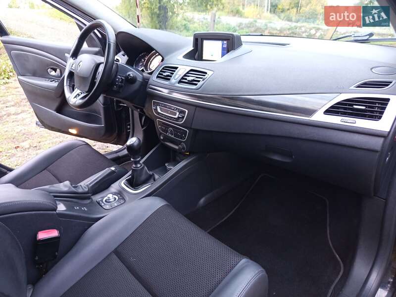 Хетчбек Renault Megane 2010 в Рівному фото 32 Хетчбек Renault Megane 2010 в Рівному