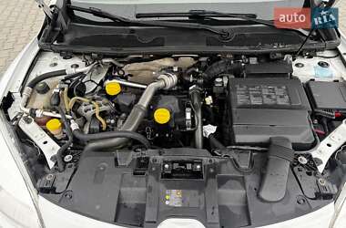 Хетчбек Renault Megane 2010 в  фото 19 Хетчбек Renault Megane 2010 в