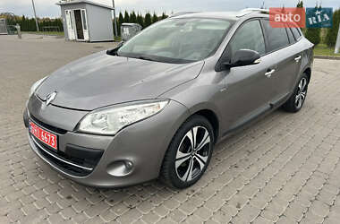 Универсал Renault Megane 2011 в Городке
