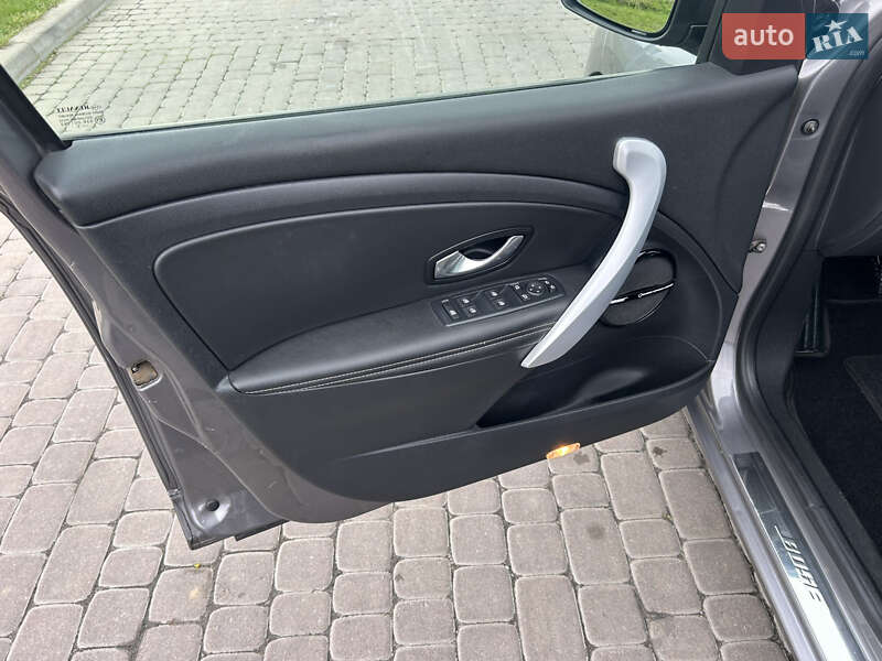 Універсал Renault Megane 2011 в Городку