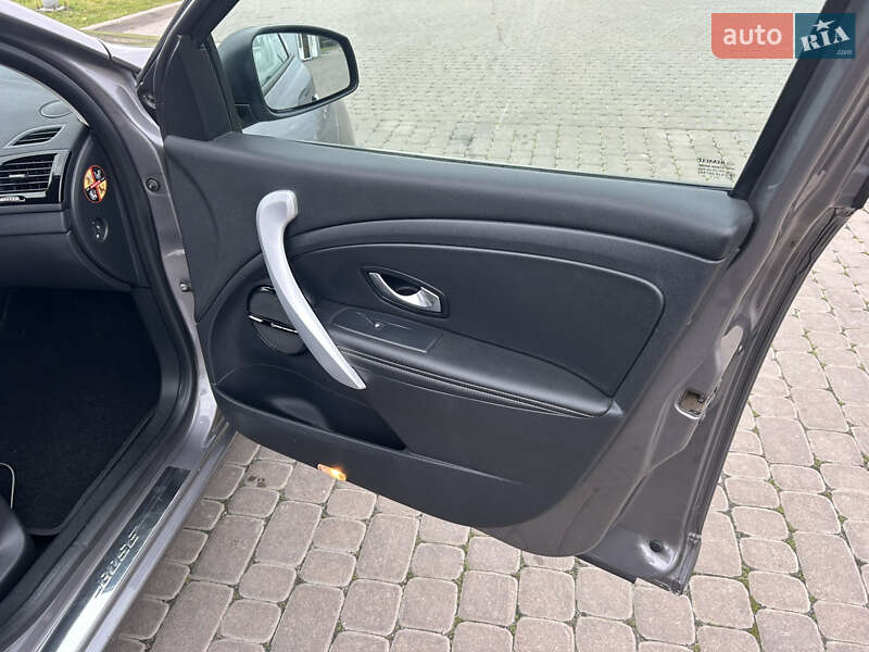 Універсал Renault Megane 2011 в Городку