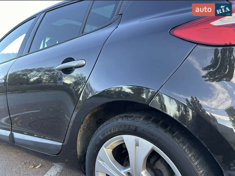 Хетчбек Renault Megane 2009 в Сарнах