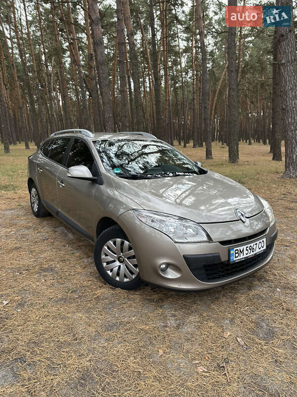 Универсал Renault Megane 2010 в 