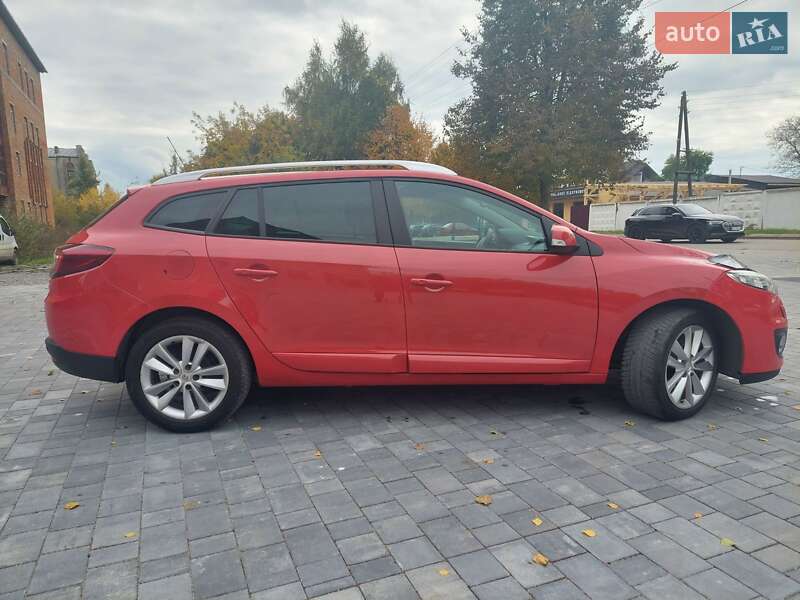 Универсал Renault Megane 2013 в Староконстантинове