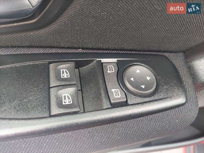 Универсал Renault Megane 2013 в Староконстантинове